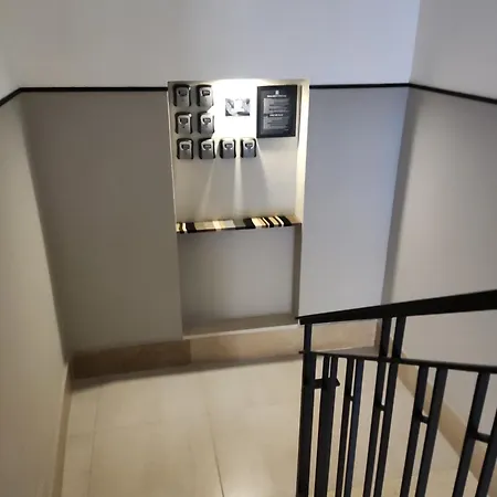 アパート Trani Residence