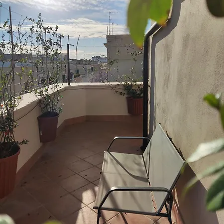 Trani Residence Apartmán *